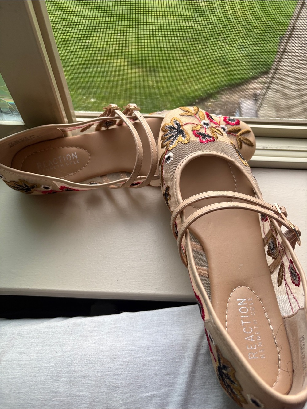 Kenneth Cole Reaction Nude Floral Embroidered Mary Jane Flats with Dual Straps